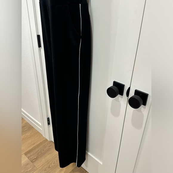 INC Contrast Piping Halter Jumpsuit Black White Stripe Straight Leg Large Chic - Picture 8 of 15